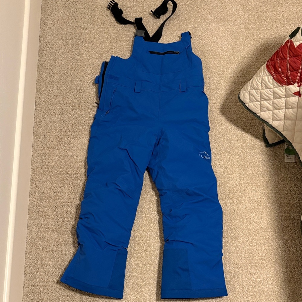 L.L. Bean snow coveralls size 6-7